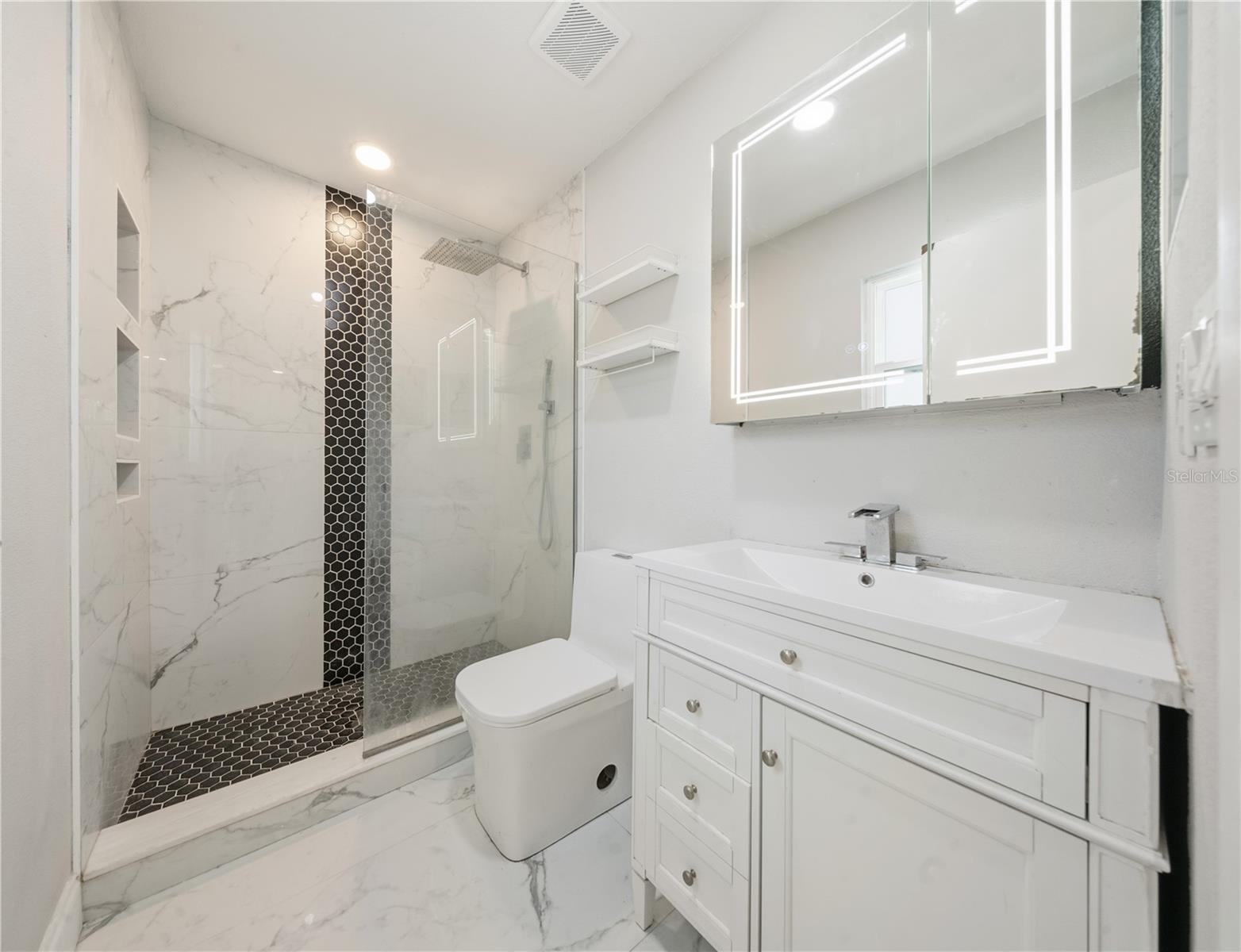 935 HAMILTON COURT, Palm Harbor, FL 34683