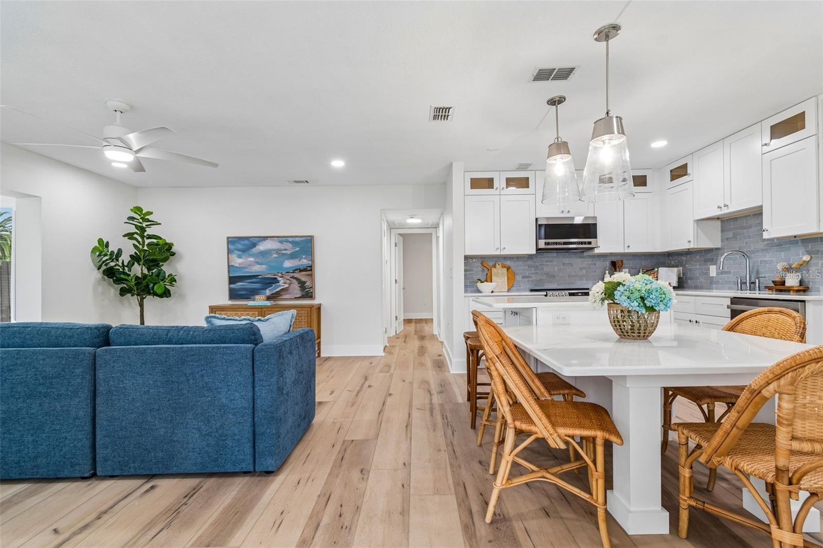 403 DRIFTWOOD DRIVE W, Palm Harbor, FL 34683 403 DRIFTWOOD DRIVE W, Palm Harbor, FL 34683