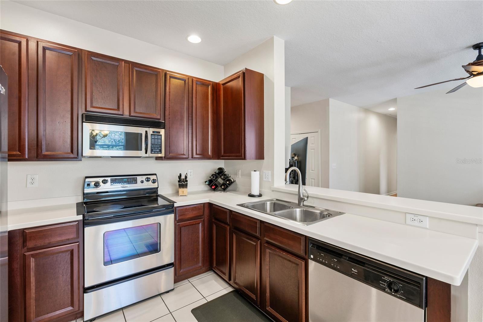 9420 GEORGIAN PARK LANE, #103, Tampa, FL 33626
