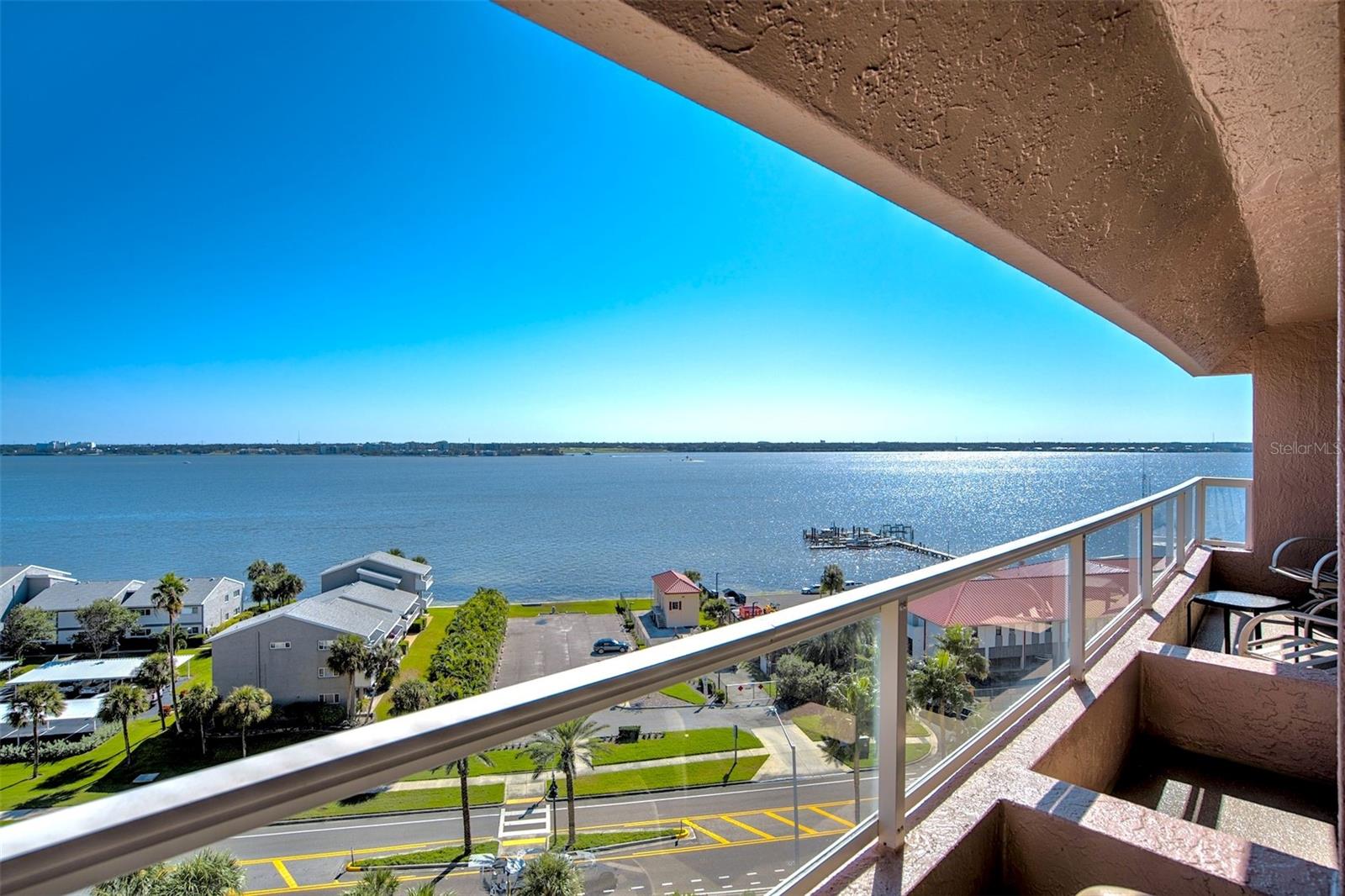 Guest room balcony with intracoastal views