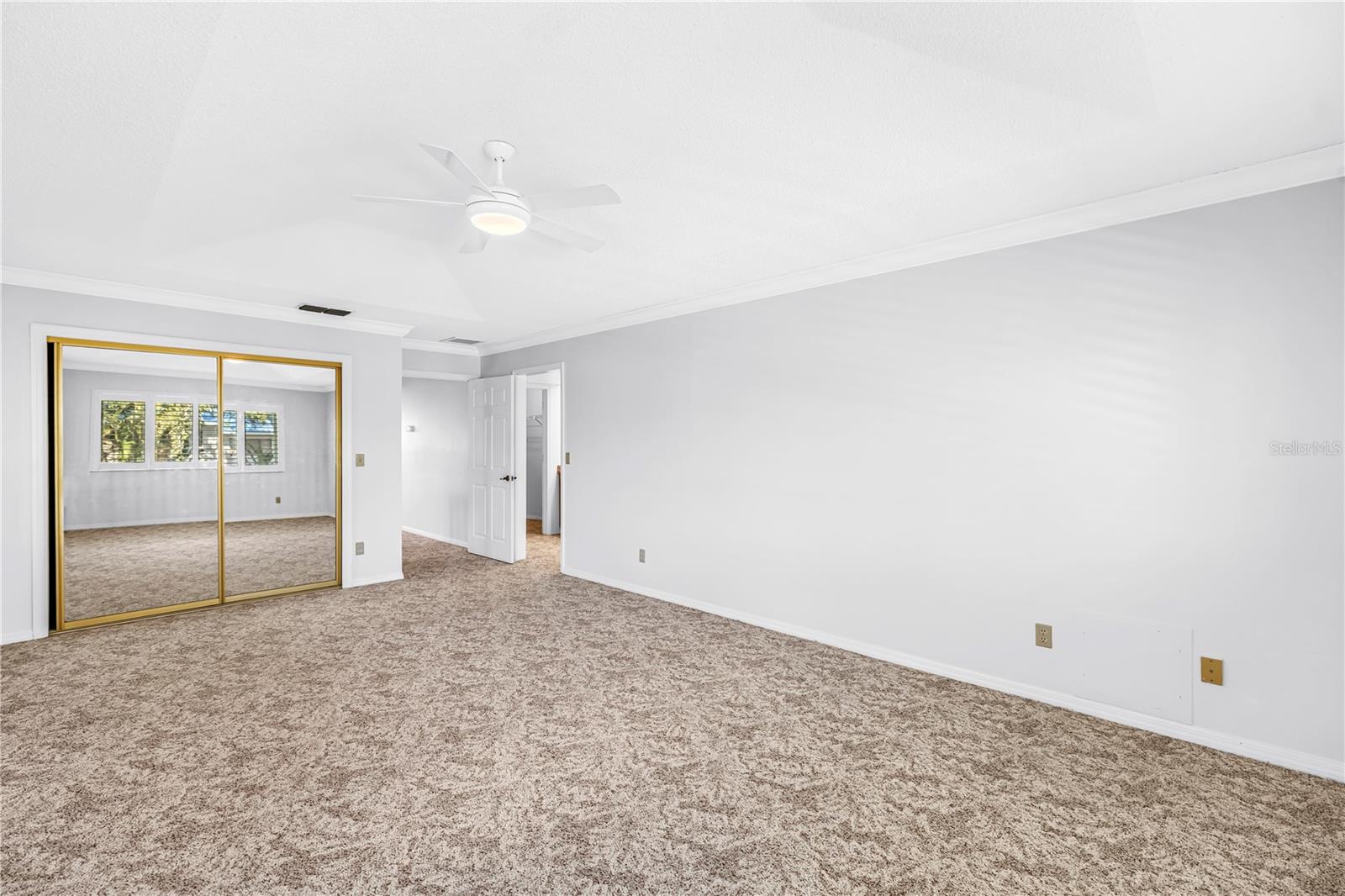 1609 WATERMARK CIRCLE NE, St Petersburg, FL 33702