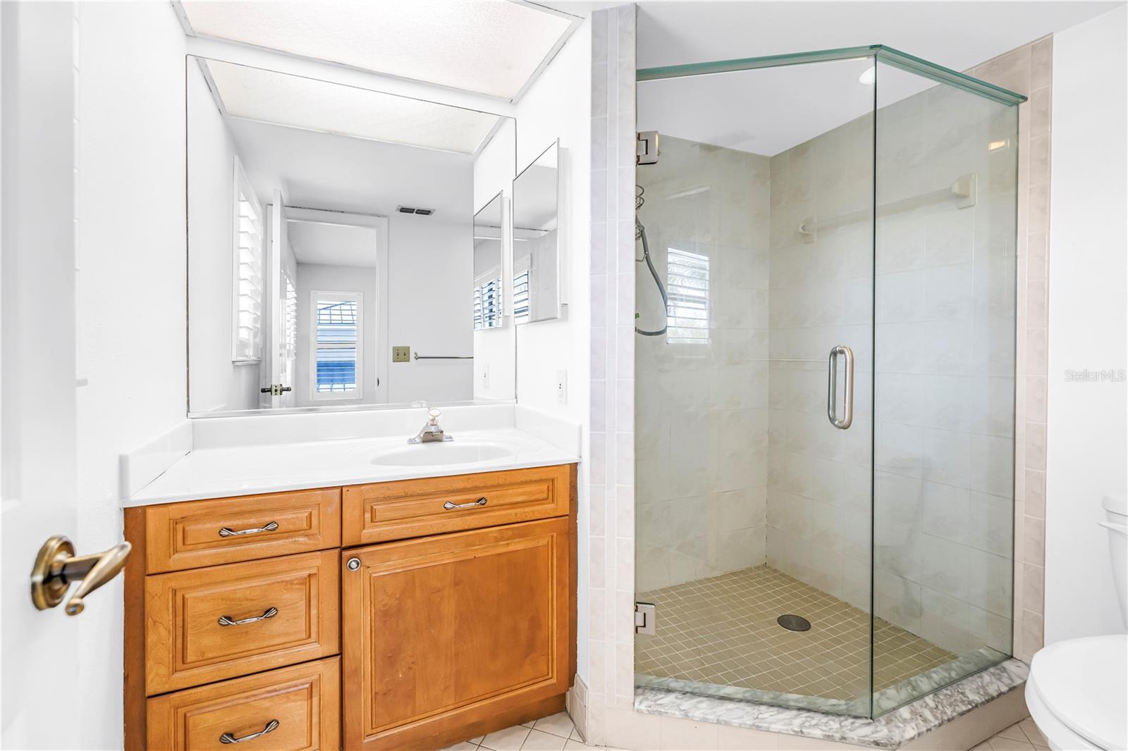 1609 WATERMARK CIRCLE NE, St Petersburg, FL 33702