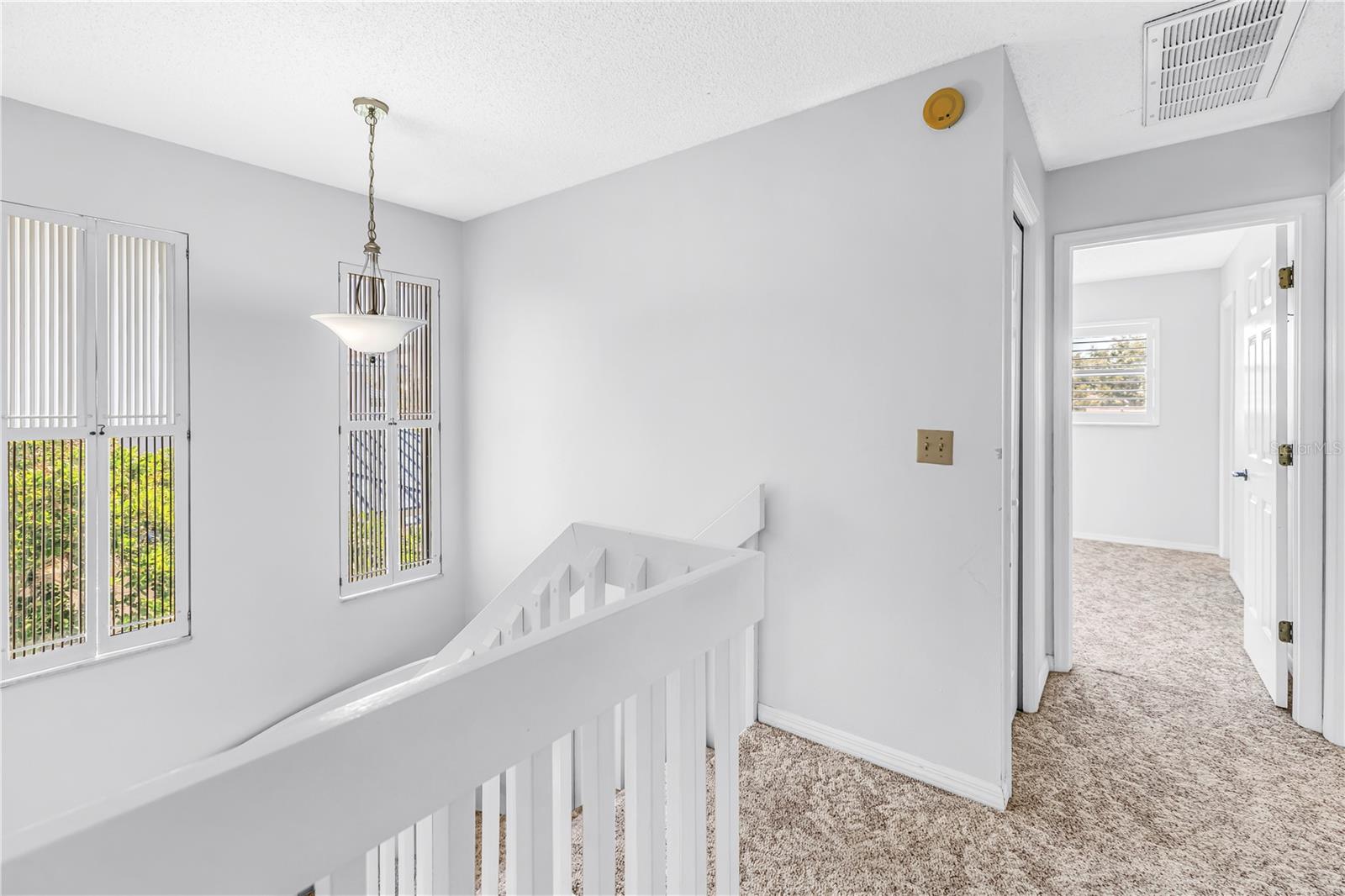 1609 WATERMARK CIRCLE NE, St Petersburg, FL 33702