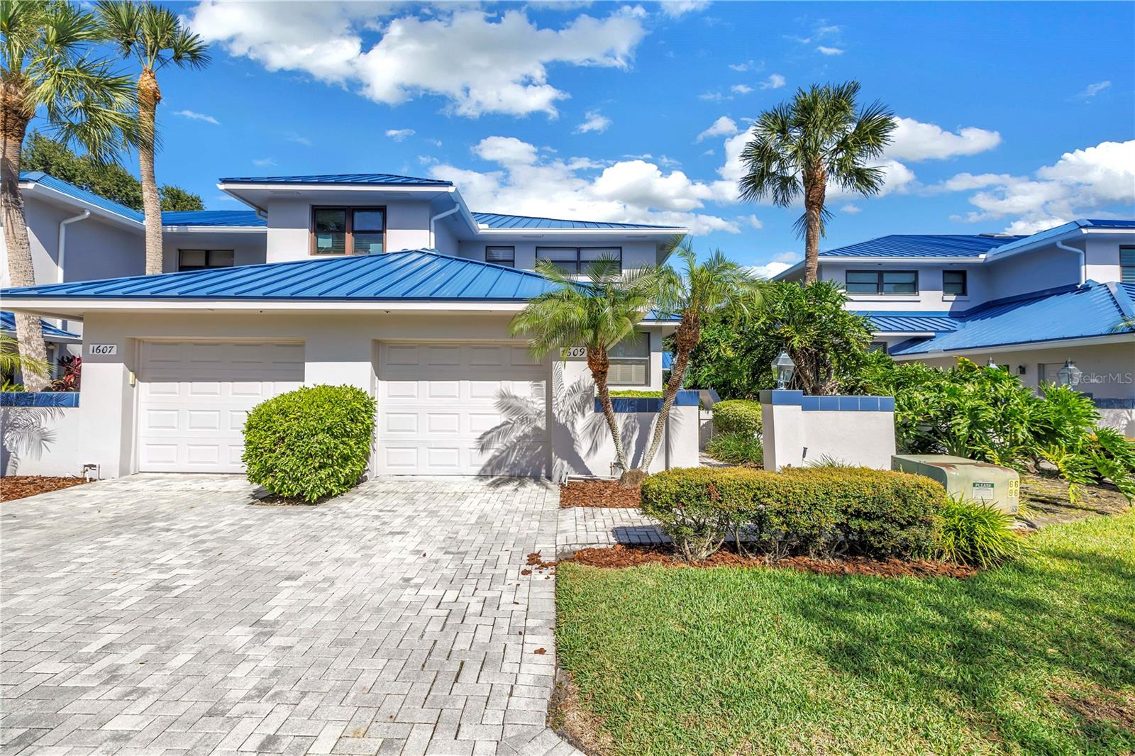 1609 WATERMARK CIRCLE NE, St Petersburg, FL 33702