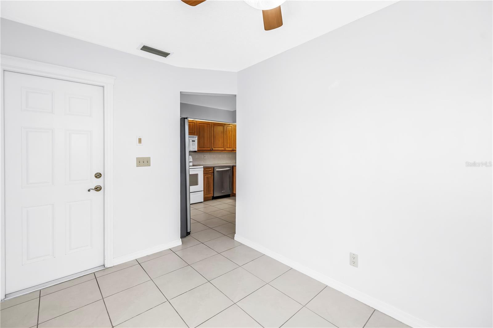 1609 WATERMARK CIRCLE NE, St Petersburg, FL 33702