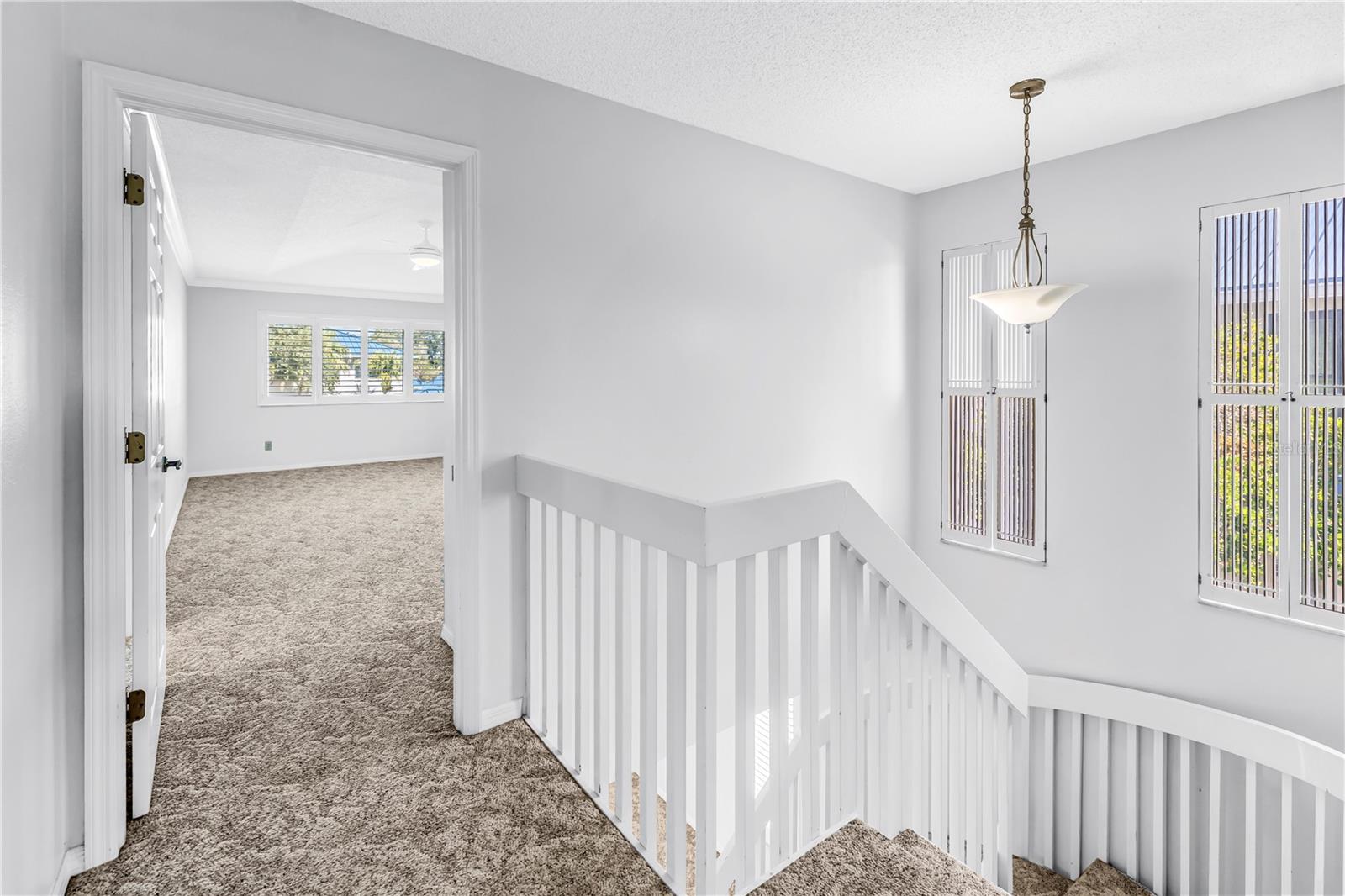 1609 WATERMARK CIRCLE NE, St Petersburg, FL 33702