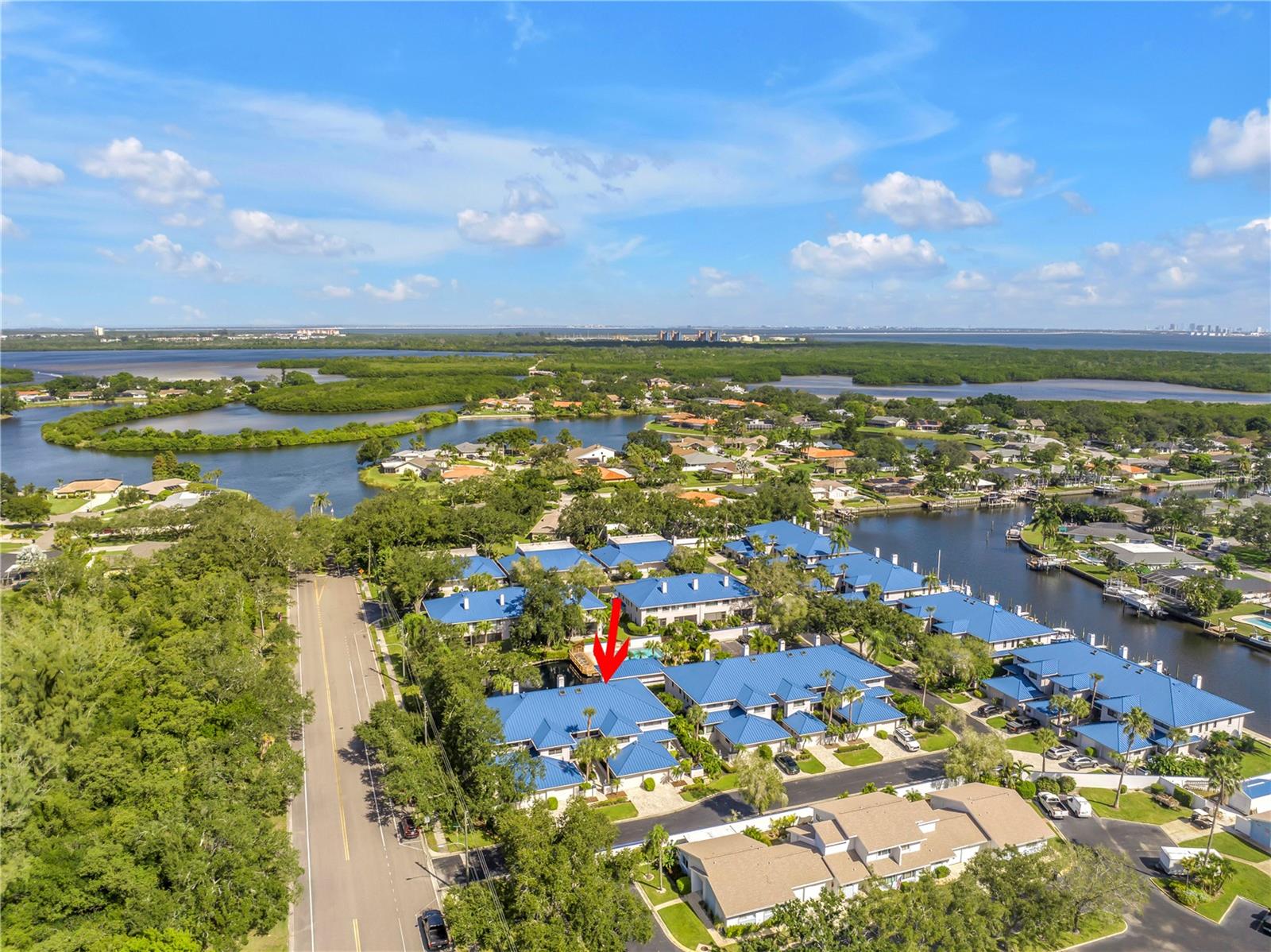 1609 WATERMARK CIRCLE NE, St Petersburg, FL 33702