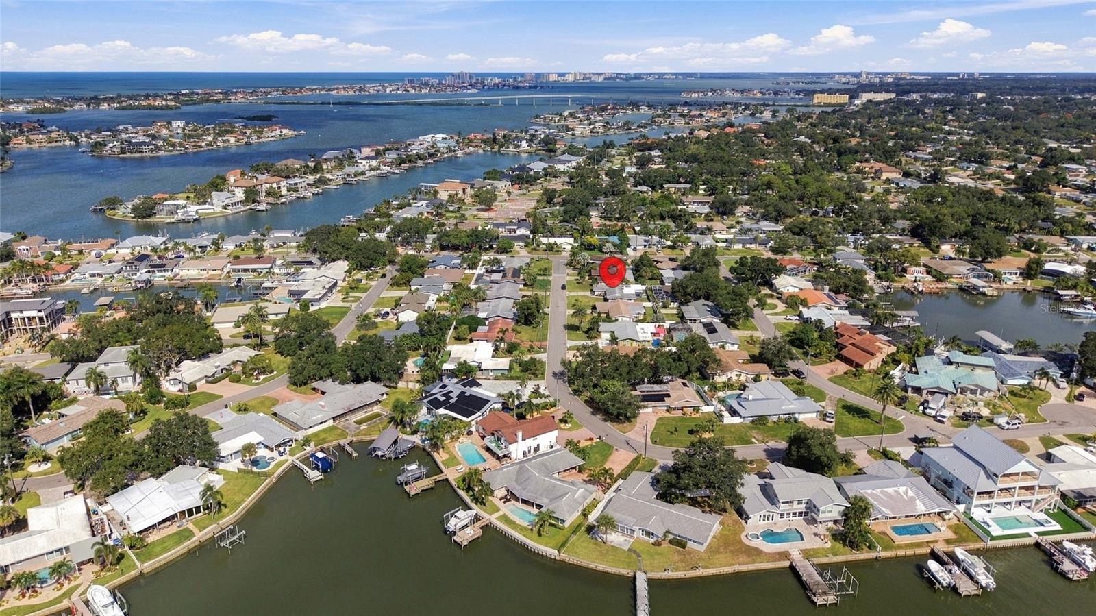 1721 HARBOR CIRCLE W, Largo, FL 33770