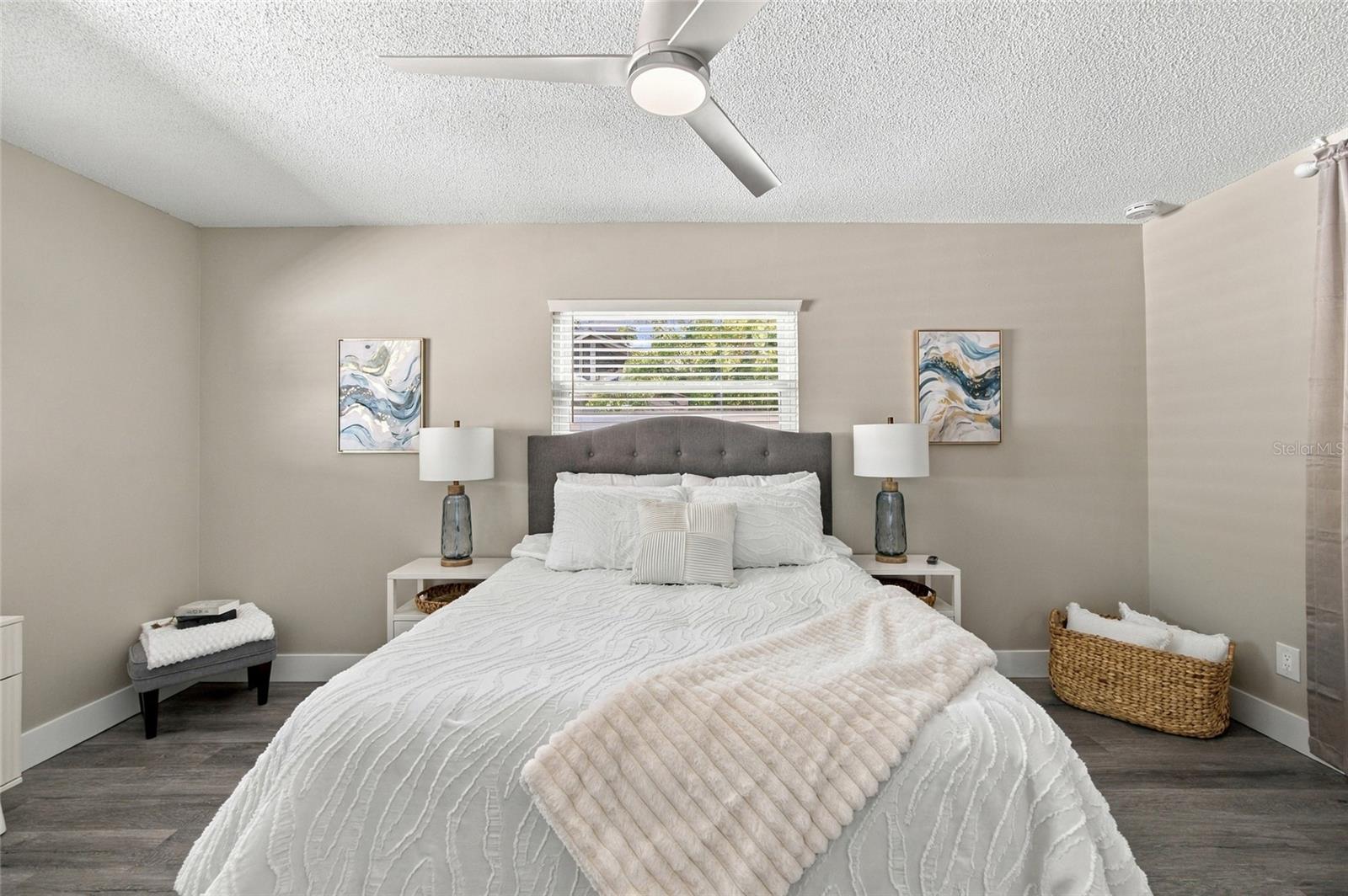 1721 HARBOR CIRCLE W, Largo, FL 33770