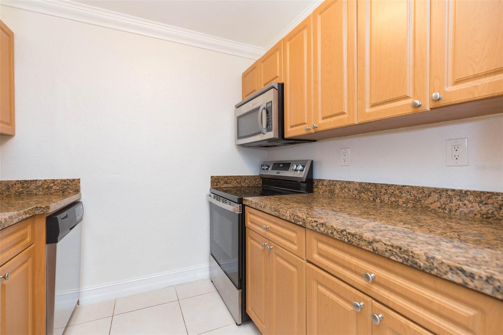 5221 BAYSHORE BOULEVARD, #34, Tampa, FL 33611 5221 BAYSHORE BOULEVARD, #34, Tampa, FL 33611