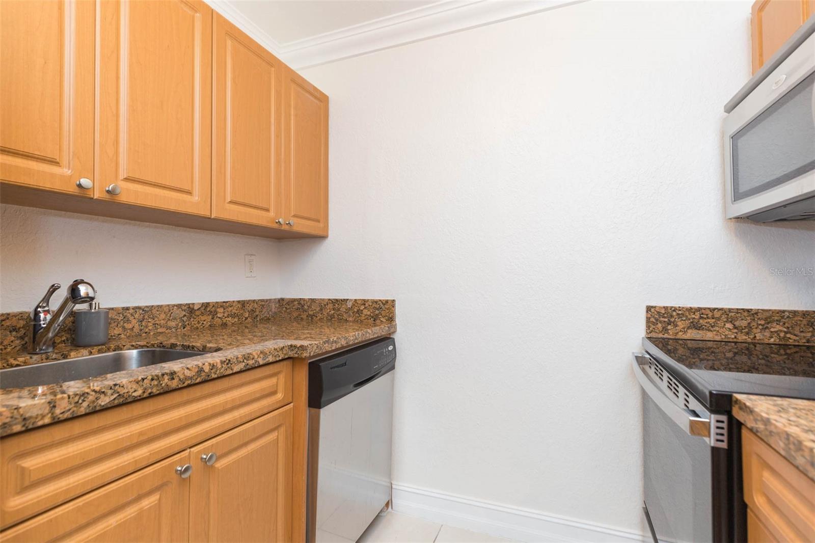 5221 BAYSHORE BOULEVARD, #34, Tampa, FL 33611