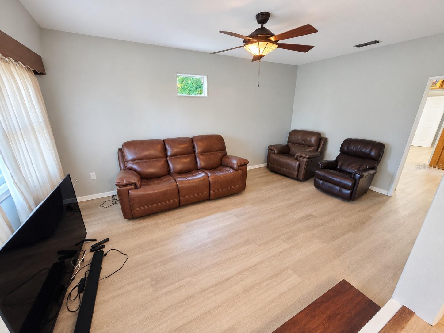 39100 YINGLING AVENUE, Zephyrhills, FL 33542