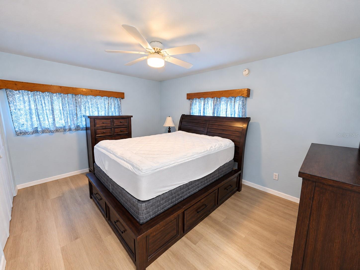 39100 YINGLING AVENUE, Zephyrhills, FL 33542