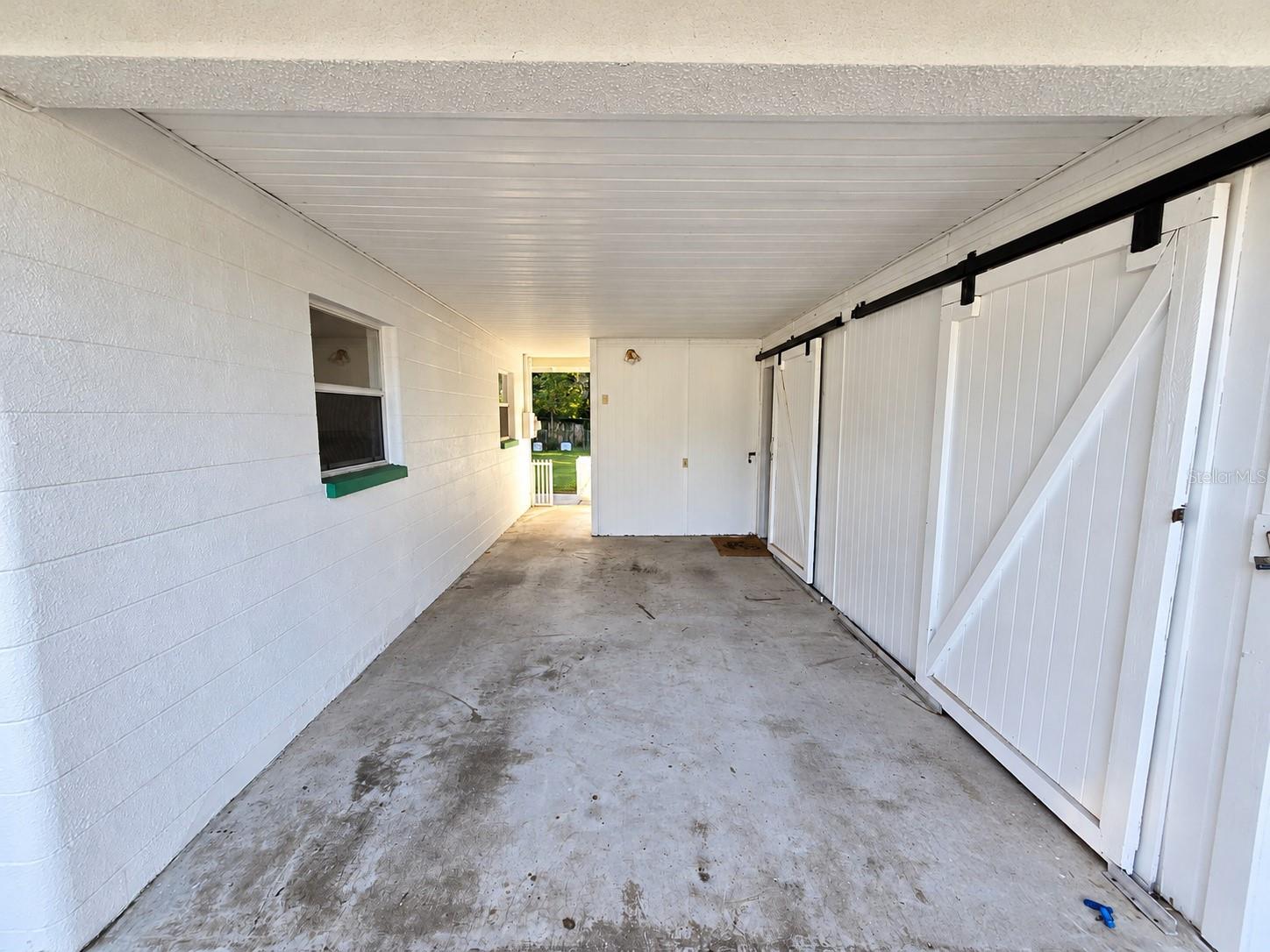 39100 YINGLING AVENUE, Zephyrhills, FL 33542