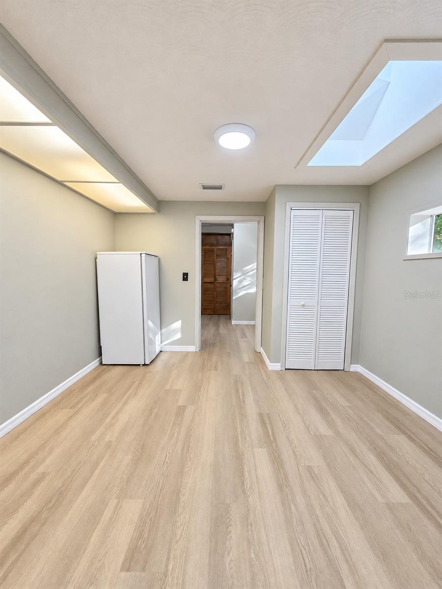 39100 YINGLING AVENUE, Zephyrhills, FL 33542