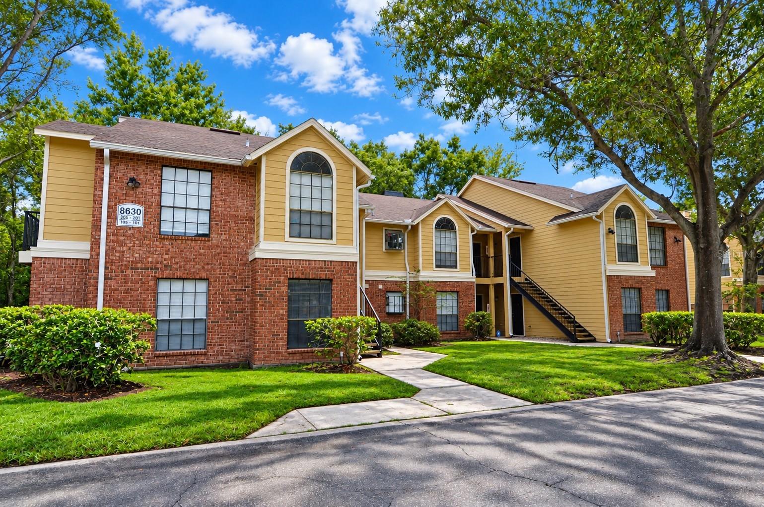 8630 MALLARD RESERVE DRIVE, #1, Tampa, FL 33614