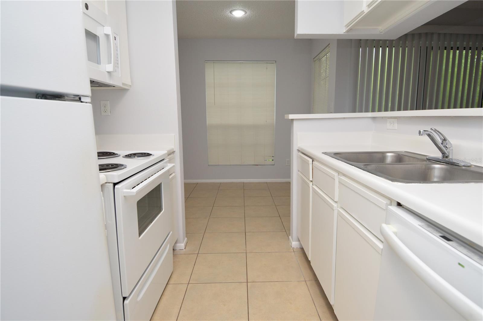 8630 MALLARD RESERVE DRIVE, #1, Tampa, FL 33614