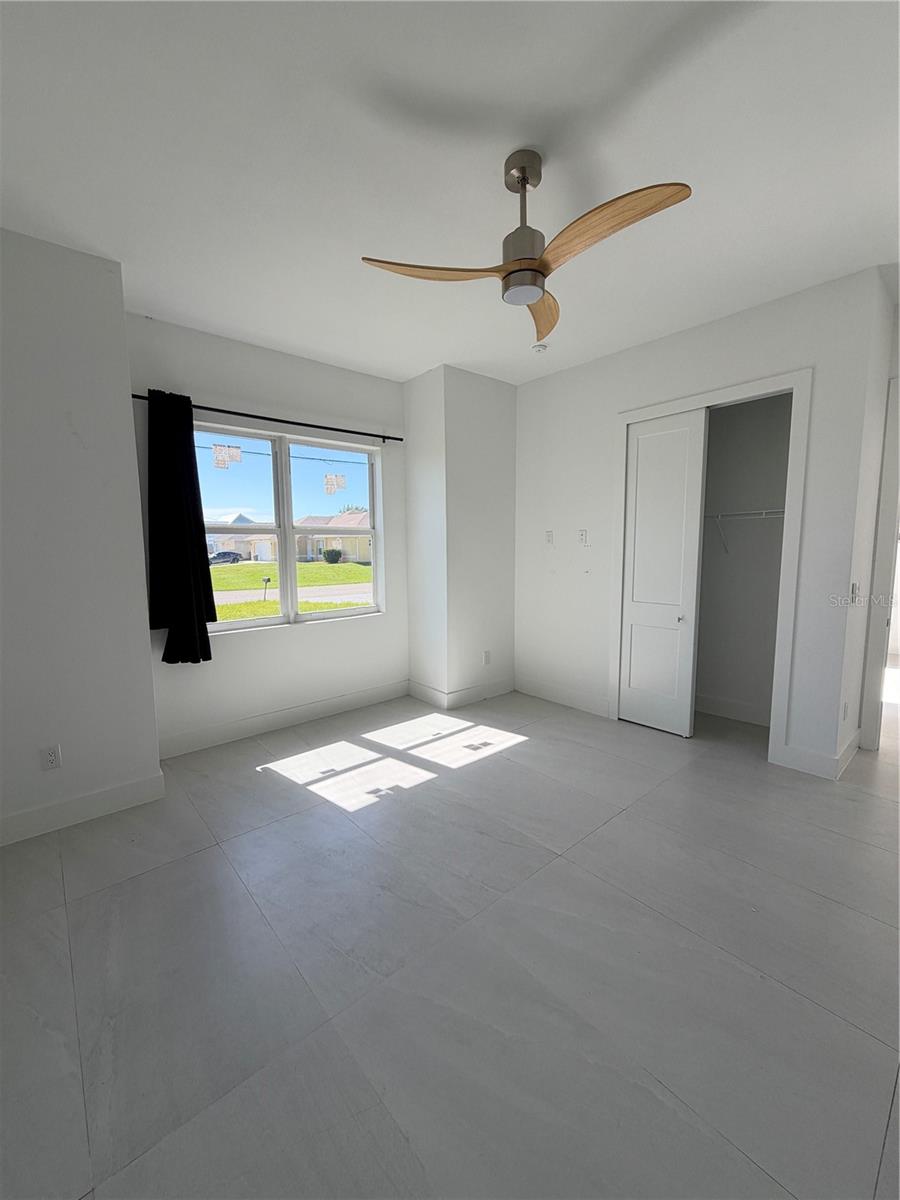 517 NW 19TH TERRACE, Cape Coral, FL 33993