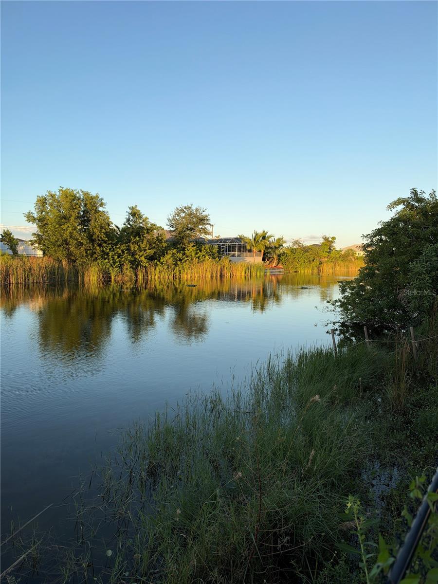 517 NW 19TH TERRACE, Cape Coral, FL 33993