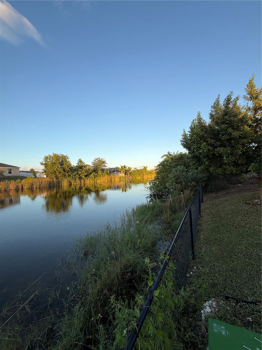517 NW 19TH TERRACE, Cape Coral, FL 33993
