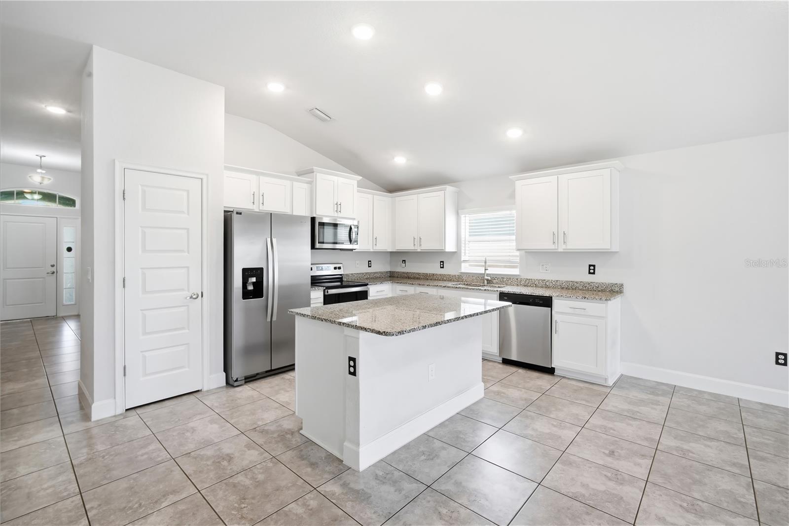 14516 SCOTTBURGH GLEN DRIVE, Wimauma, FL 33598
