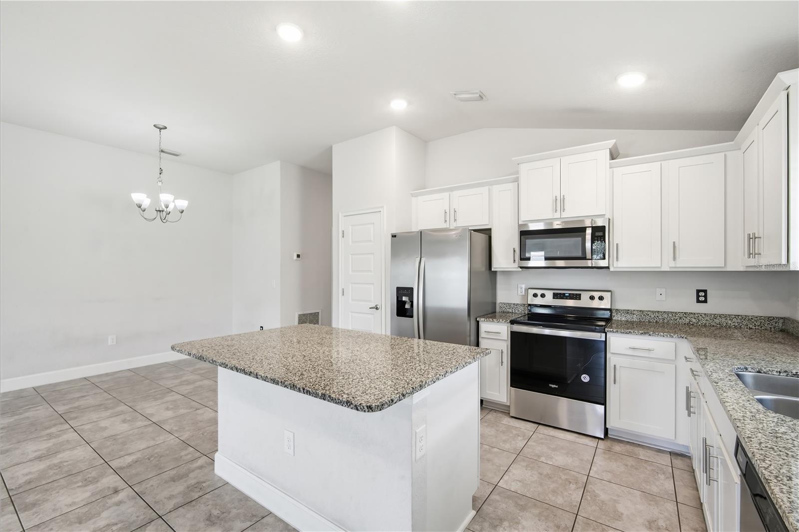 14516 SCOTTBURGH GLEN DRIVE, Wimauma, FL 33598
