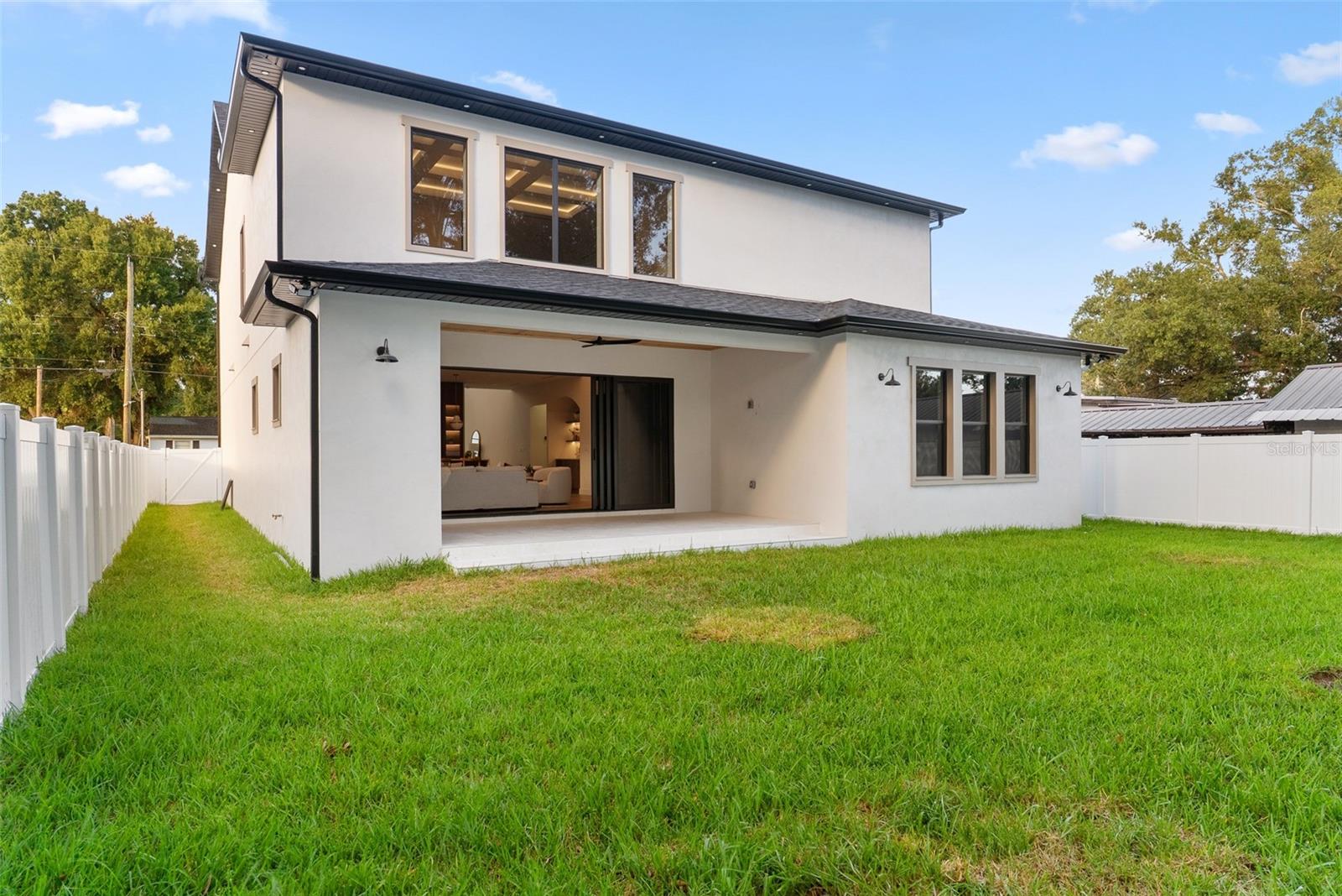 812 W KENTUCKY AVENUE, Tampa, FL 33603