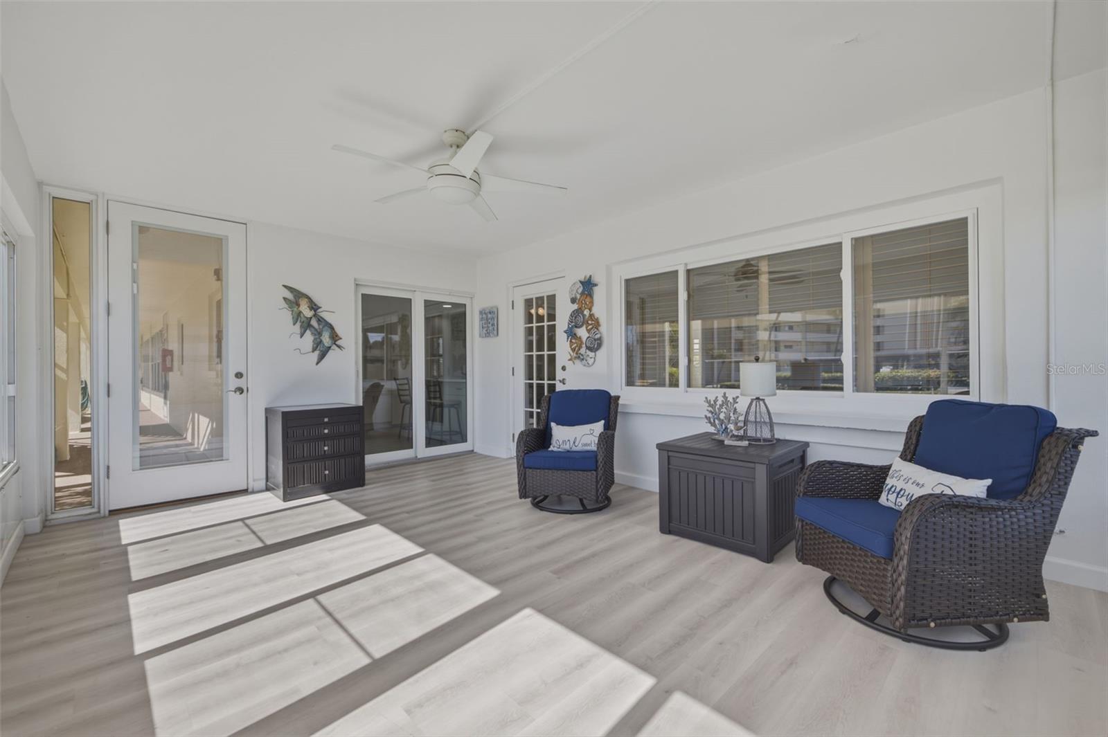 4700 COVE CIRCLE, #111, St Petersburg, FL 33708