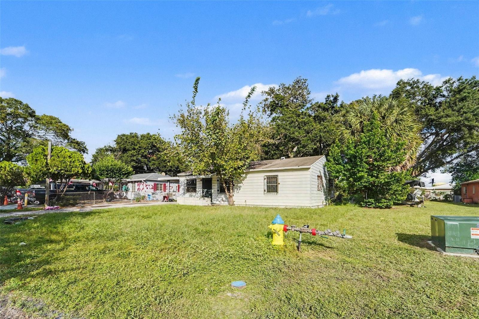 3921 W CHERRY STREET, Tampa, FL 33607