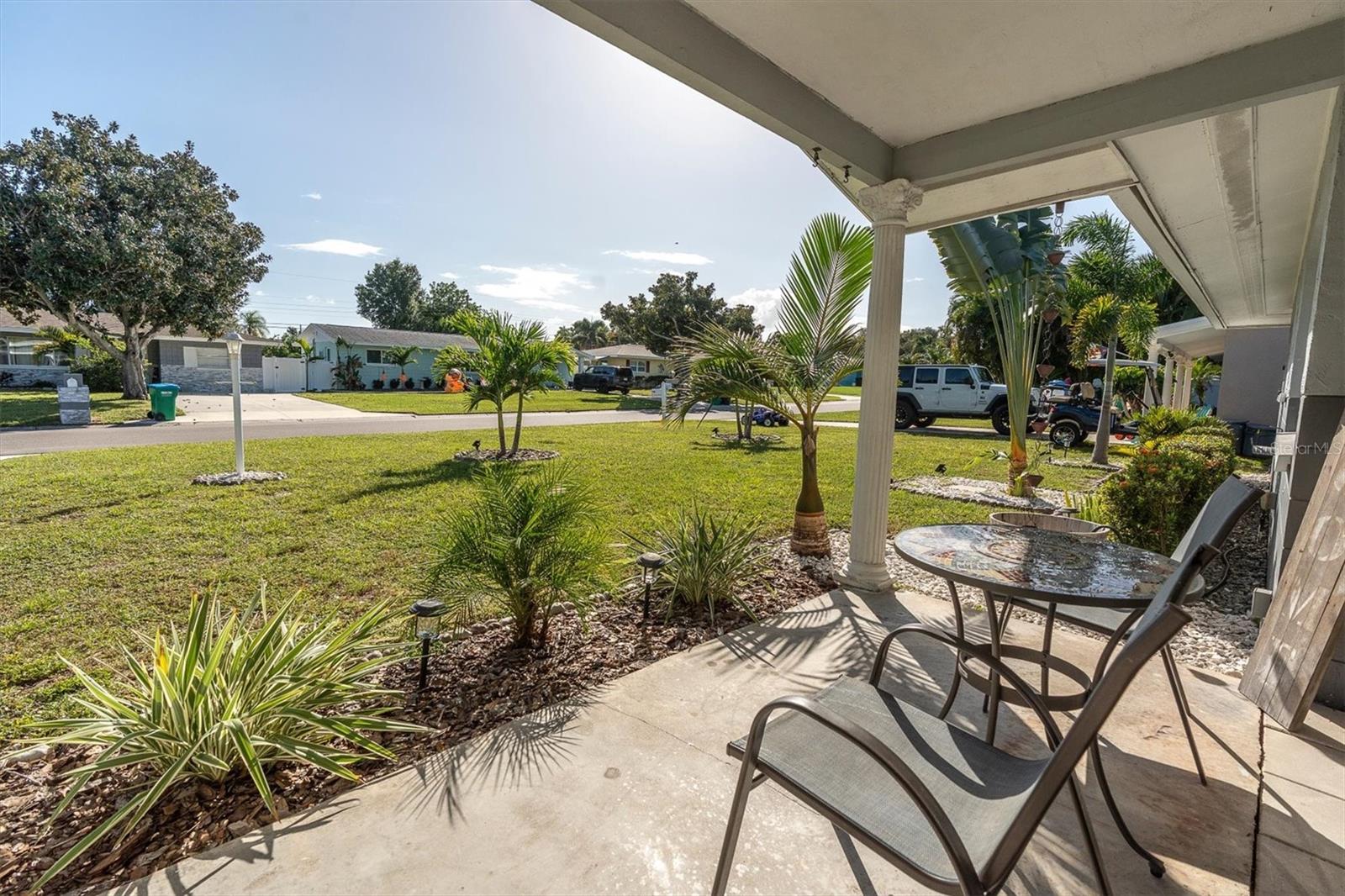 11401 81ST AVENUE, Seminole, FL 33772