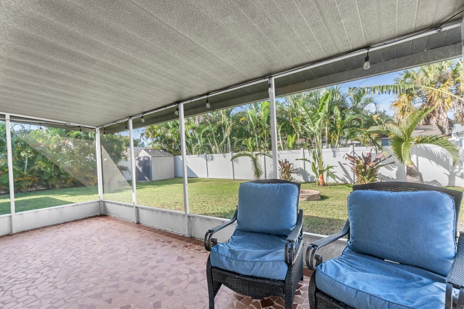 11401 81ST AVENUE, Seminole, FL 33772