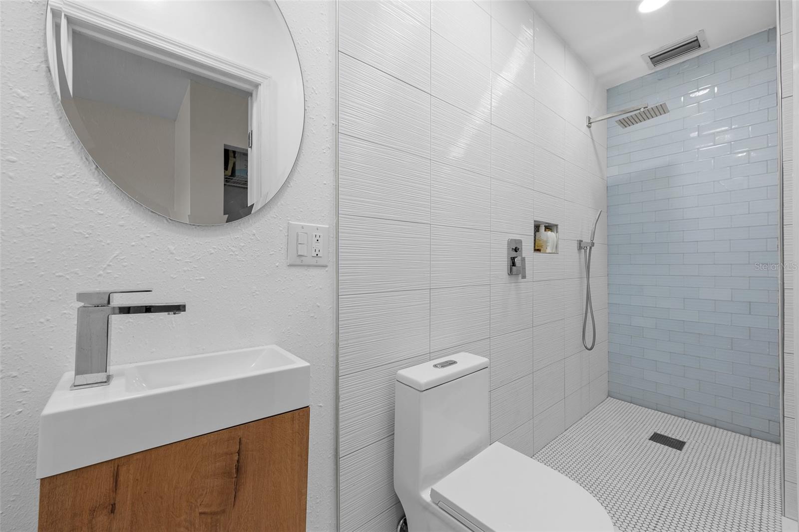 3013 W ARCH STREET, Tampa, FL 33607