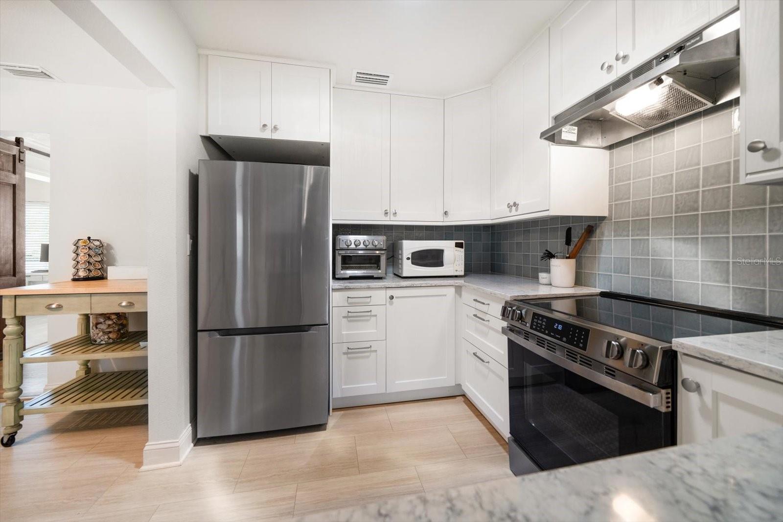 745 BRUCE AVENUE, Clearwater Beach, FL 33767