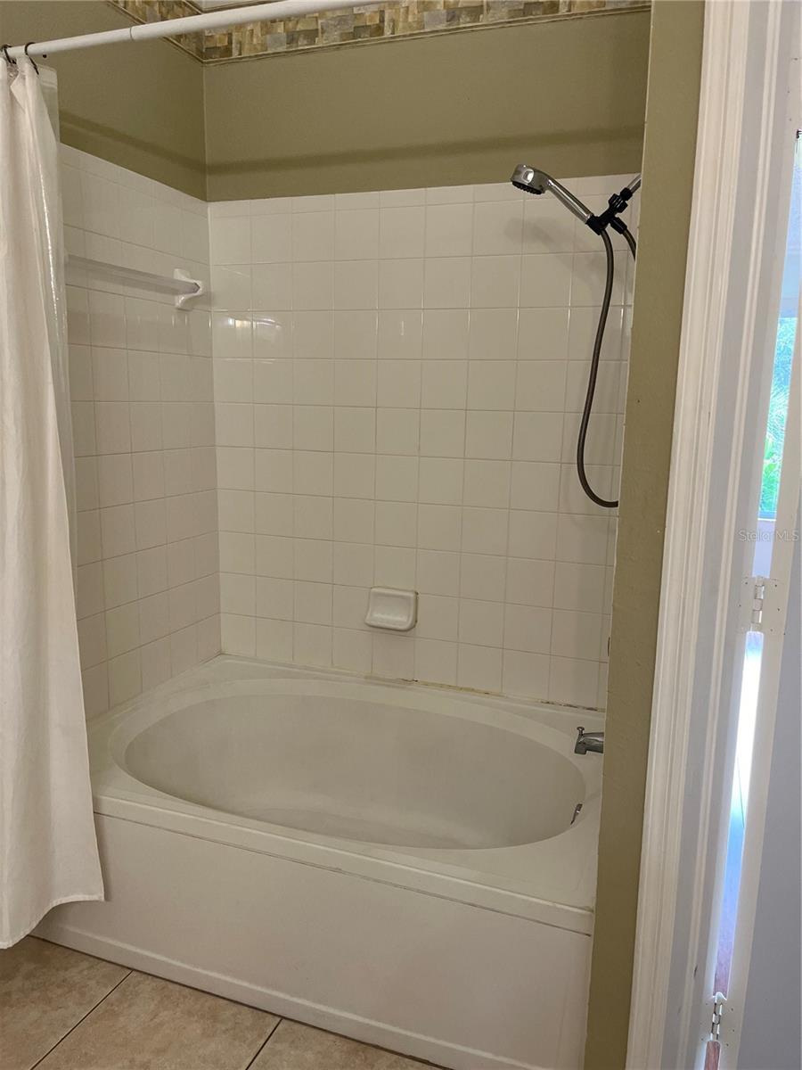 435 COUNTRYSIDE KEY BOULEVARD, Oldsmar, FL 34677 435 COUNTRYSIDE KEY BOULEVARD, Oldsmar, FL 34677