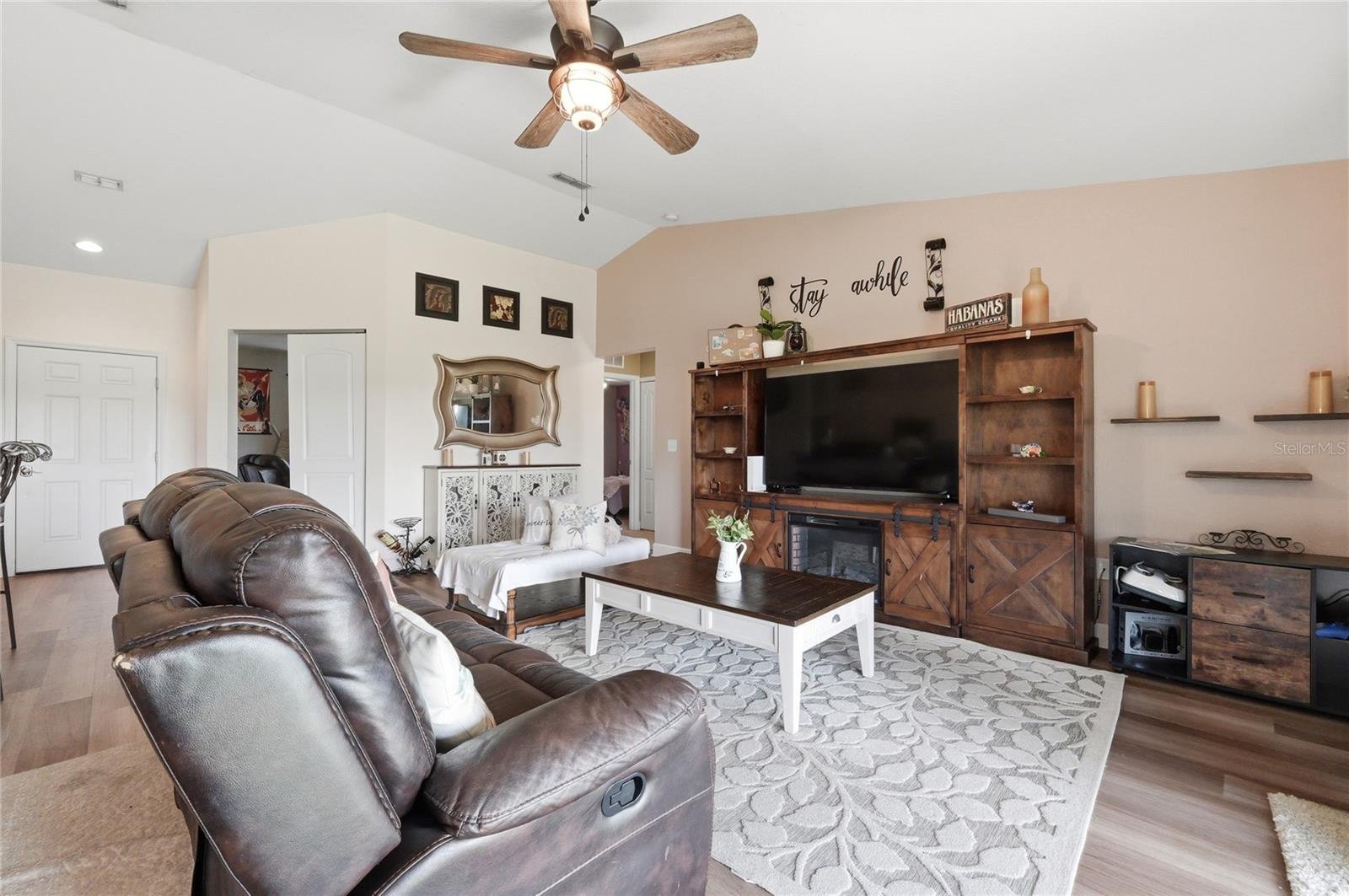 828 ULMER ROAD, Frostproof, FL 33843 828 ULMER ROAD, Frostproof, FL 33843