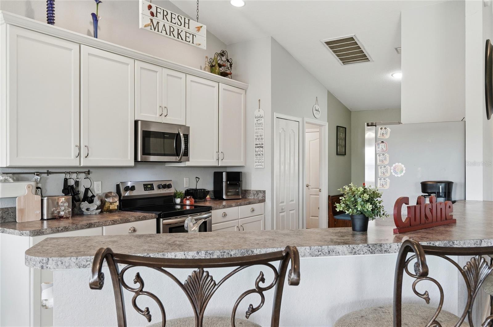 828 ULMER ROAD, Frostproof, FL 33843