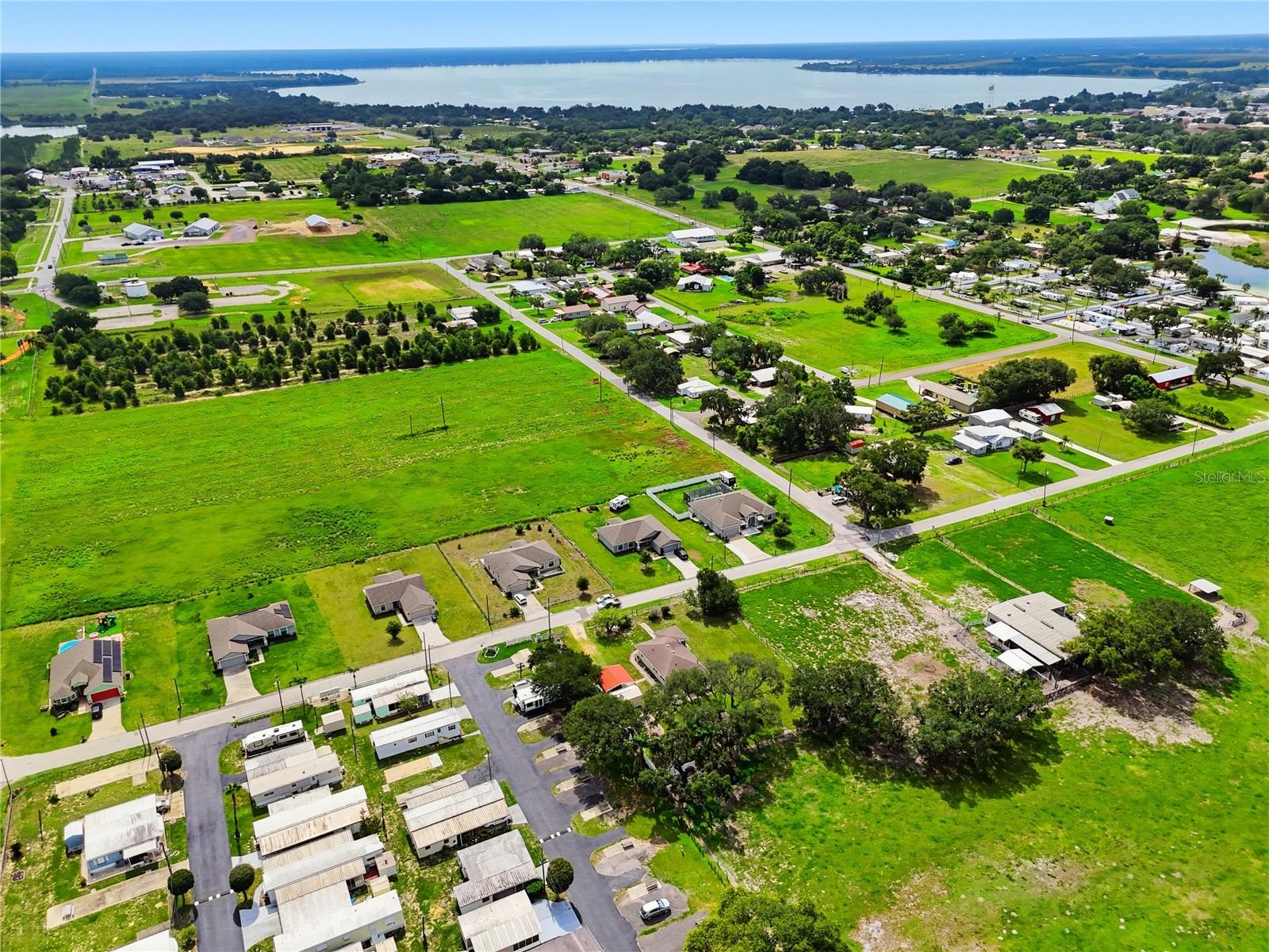 828 ULMER ROAD, Frostproof, FL 33843