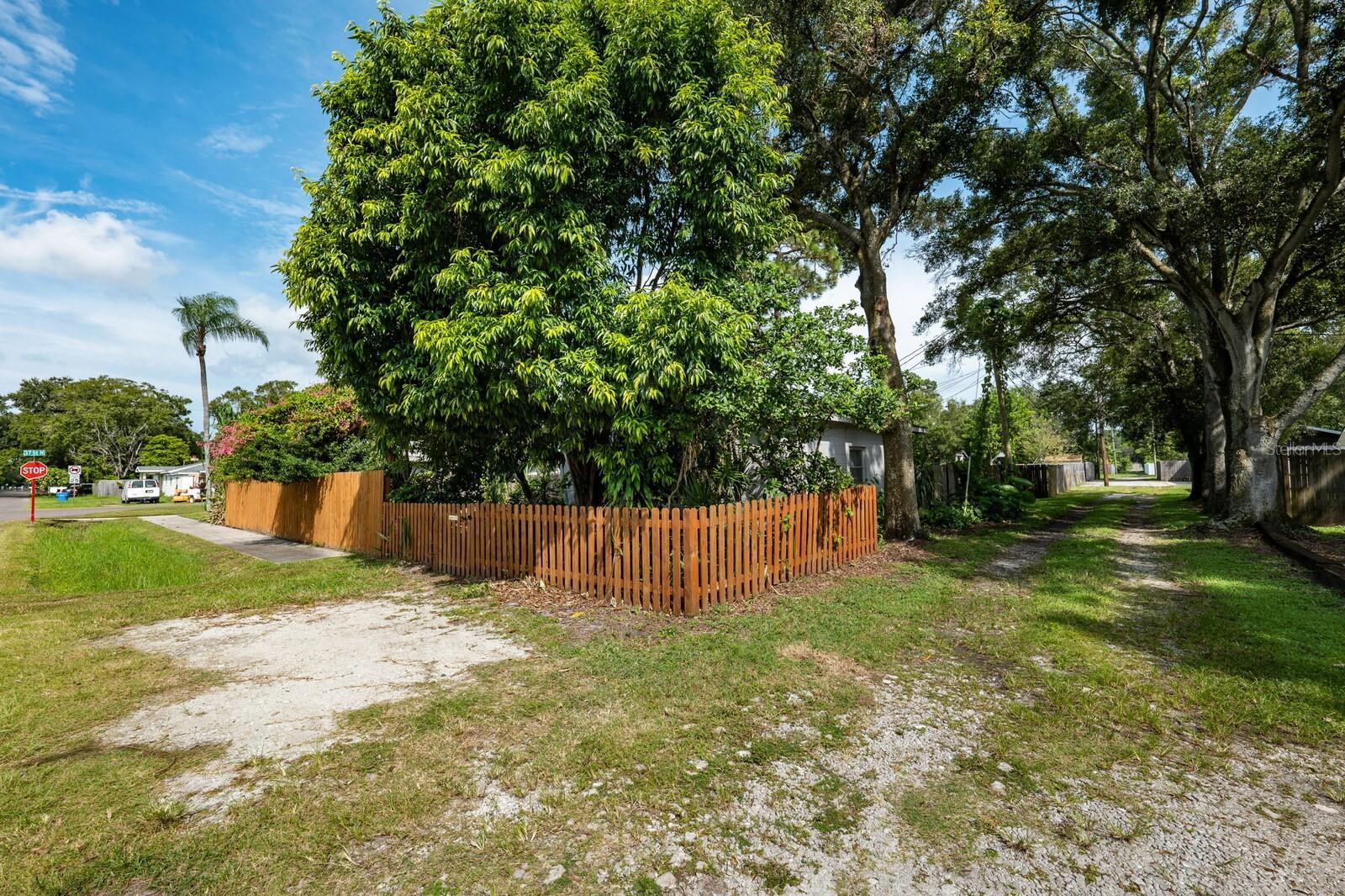 5101 37TH STREET N, St Petersburg, FL 33714