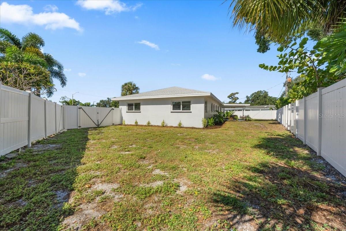 213 PARK STREET N, St Petersburg, FL 33710