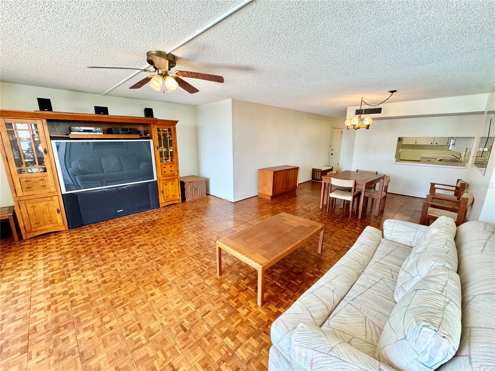 1380 GULF BOULEVARD, #307, Clearwater Beach, FL 33767