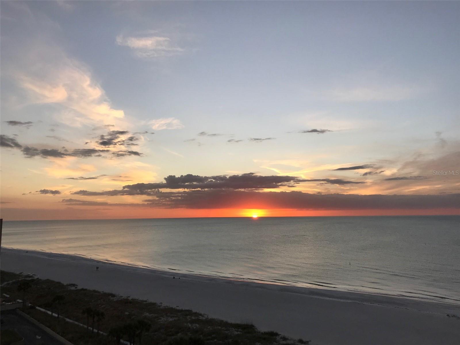 1380 GULF BOULEVARD, #307, Clearwater Beach, FL 33767