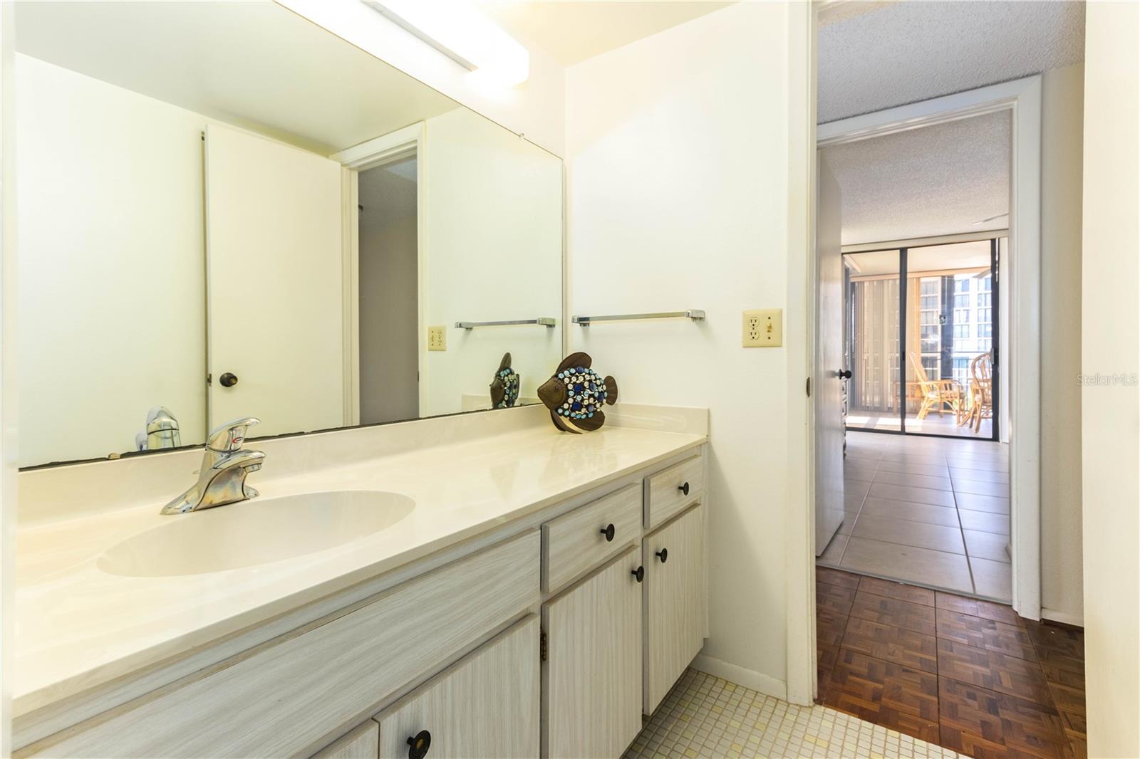1380 GULF BOULEVARD, #307, Clearwater Beach, FL 33767