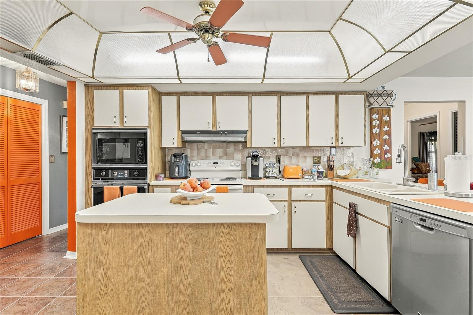 9896 DOMINGO DRIVE, Brooksville, FL 34601