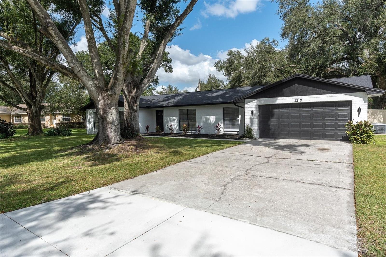 2210 WALLWOOD PLACE, Brandon, FL 33510
