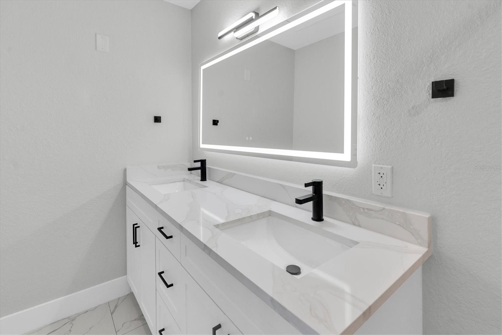 2210 WALLWOOD PLACE, Brandon, FL 33510