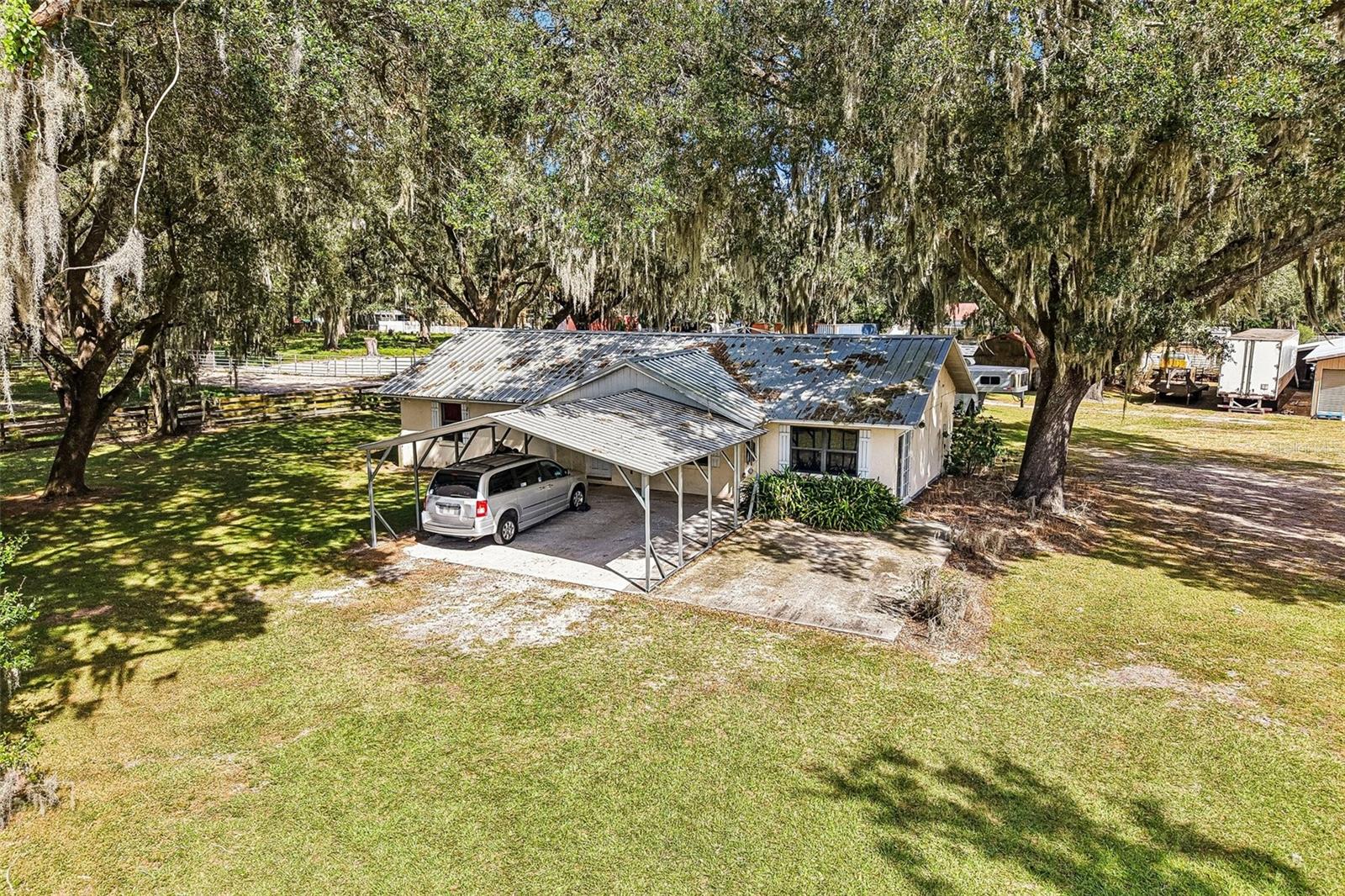 1521 CRE ROAD, Dover, FL 33527