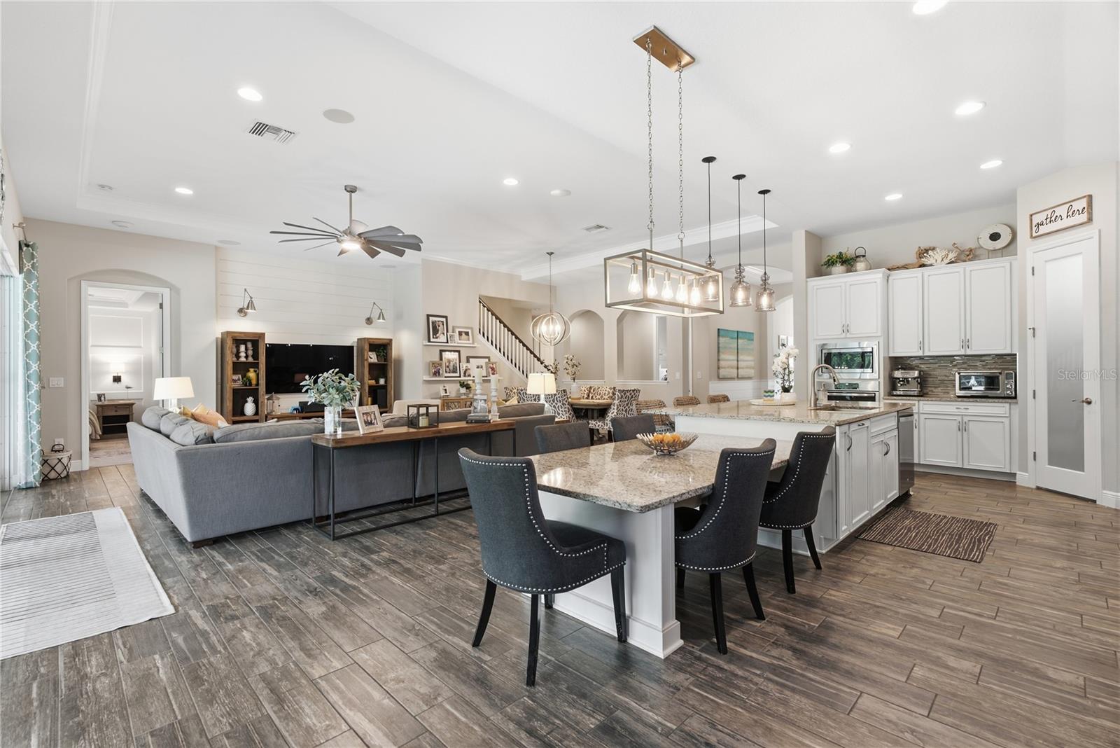 7428 PARADISO DRIVE, Apollo Beach, FL 33572