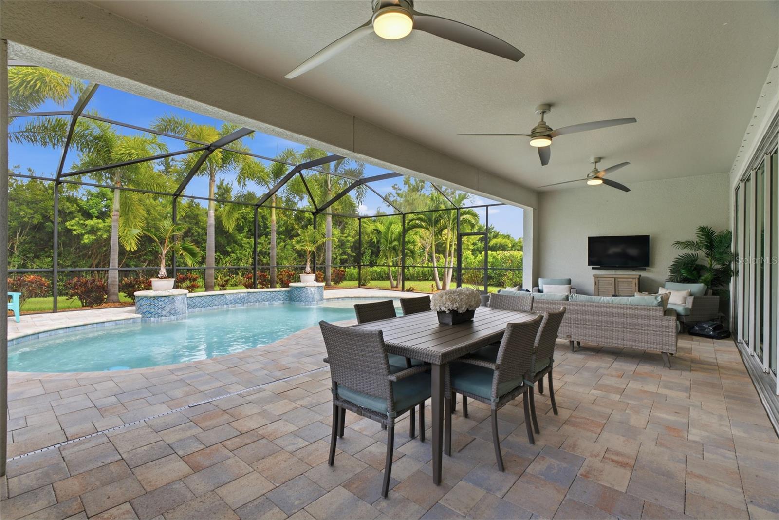 7428 PARADISO DRIVE, Apollo Beach, FL 33572