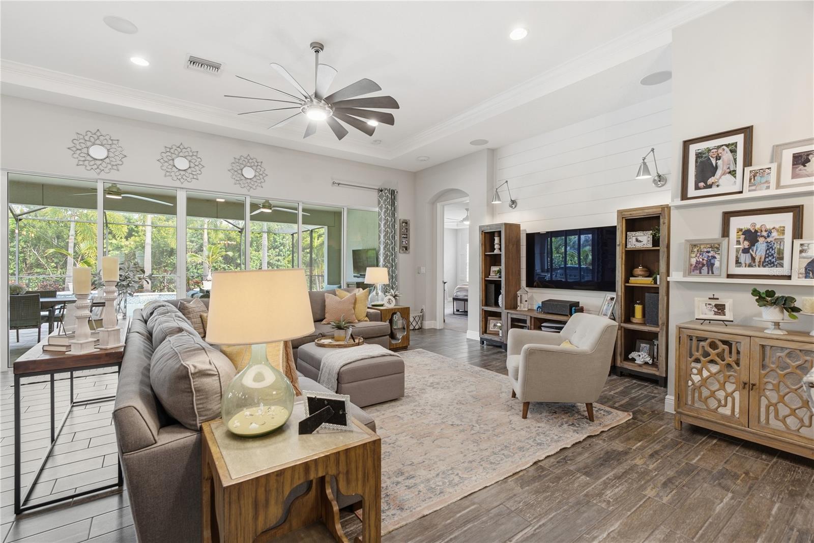 7428 PARADISO DRIVE, Apollo Beach, FL 33572