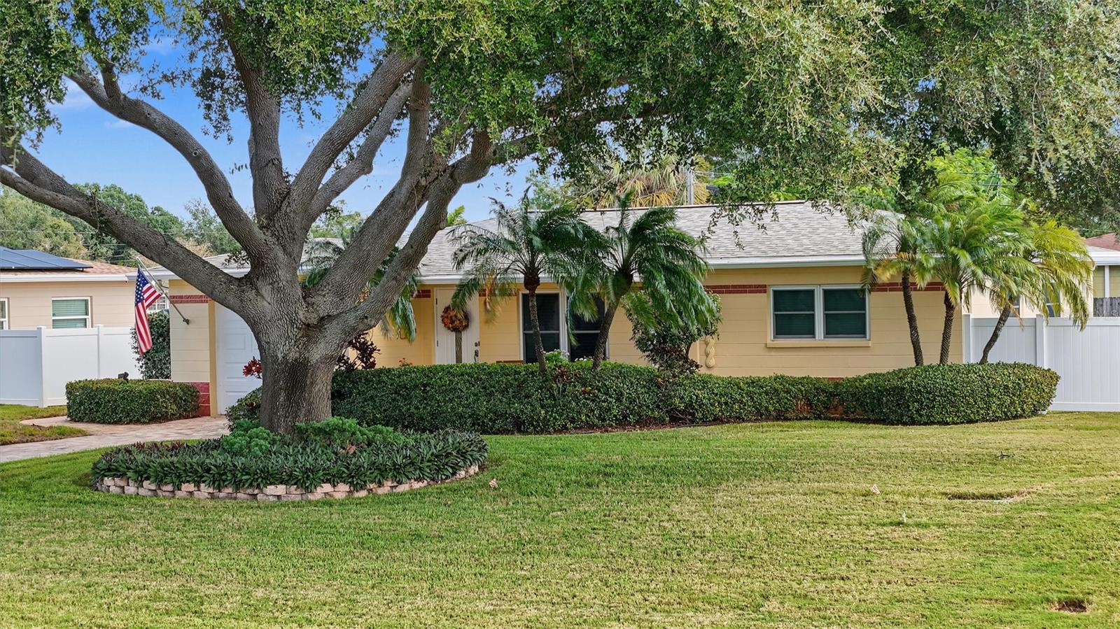 2975 68TH STREET N, St Petersburg, FL 33710